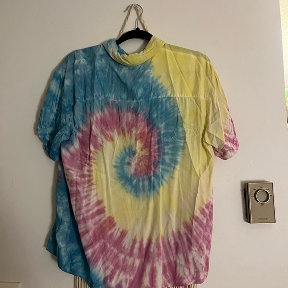 Colorful Tie-Dye Button-Up Shirt - Picture 2 of 2